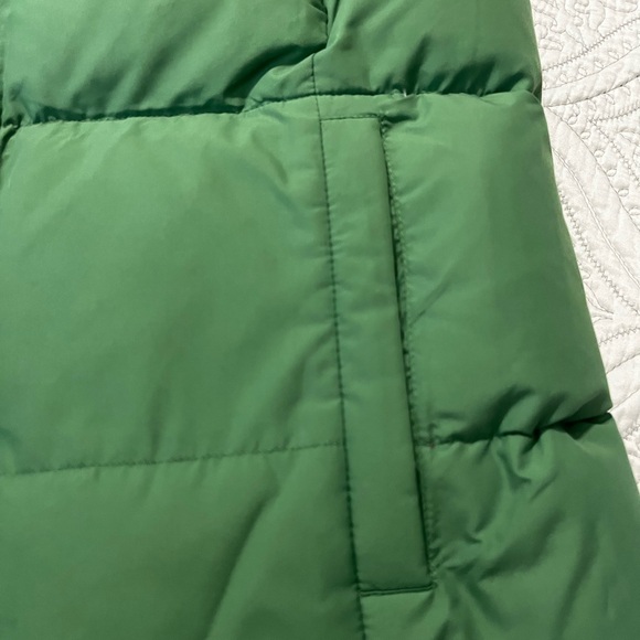 Lilly Pulitzer Reversible Puffer Vest - Picture 8 of 11